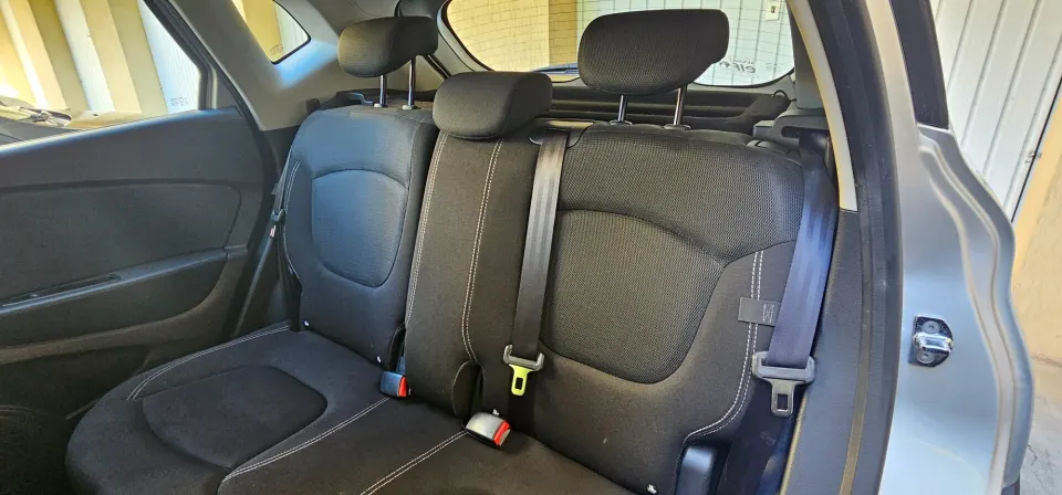 Renault Captur — foto 15